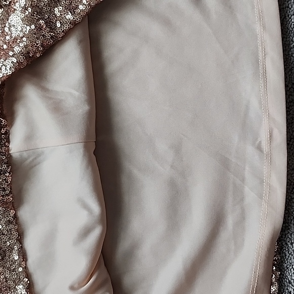 Allison Joy Sequin Top - Picture 7 of 10